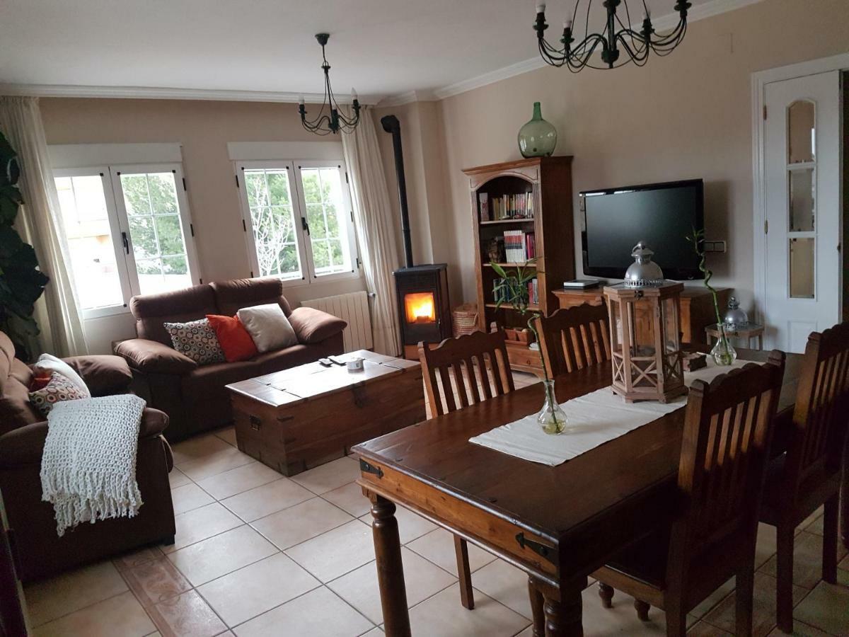 Casa Rural El Sauce. A 2,5 Km De Cuenca Capital Nohales Kültér fotó