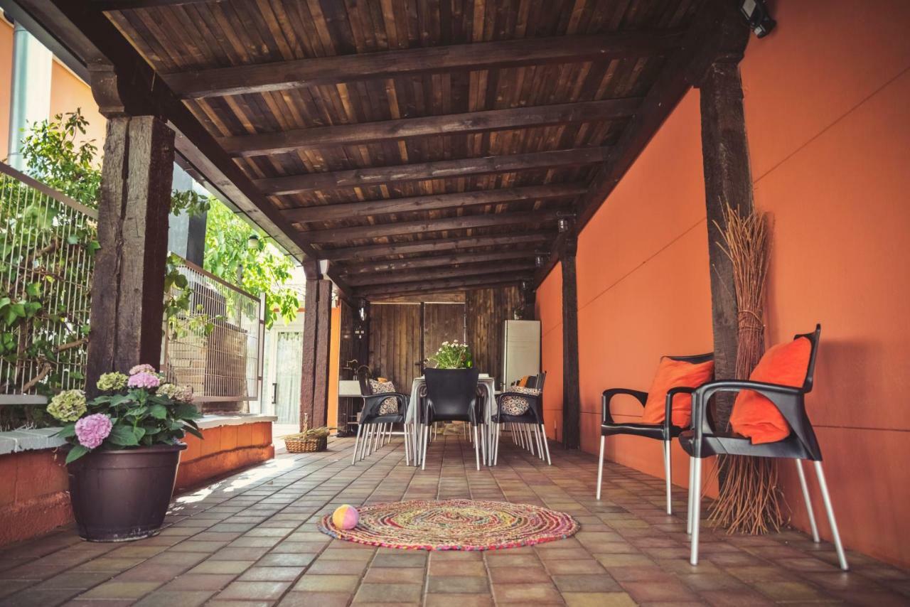 Casa Rural El Sauce. A 2,5 Km De Cuenca Capital Nohales Kültér fotó